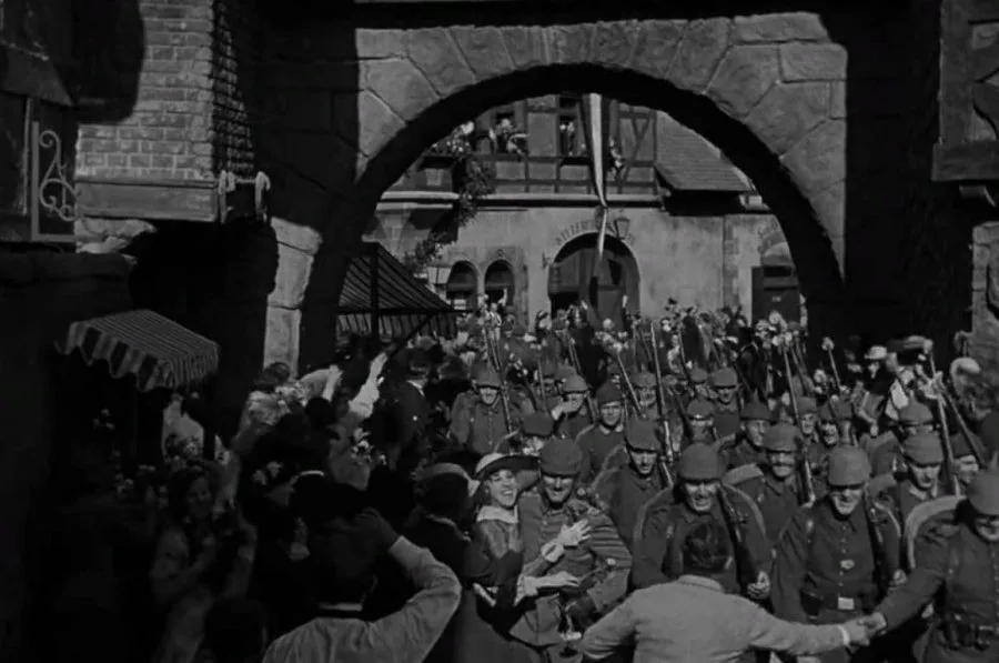 Frame 4
