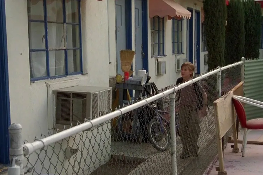 Frame 4