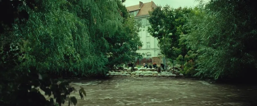 Frame 5