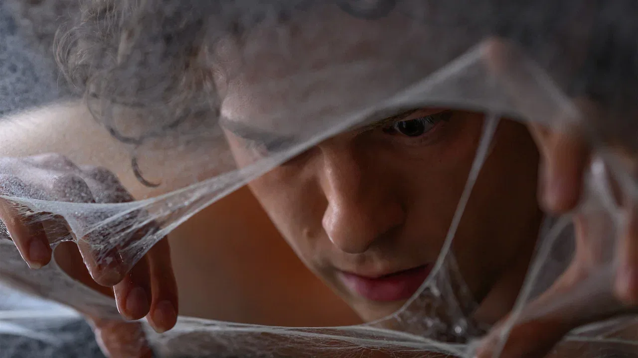 Frame 9