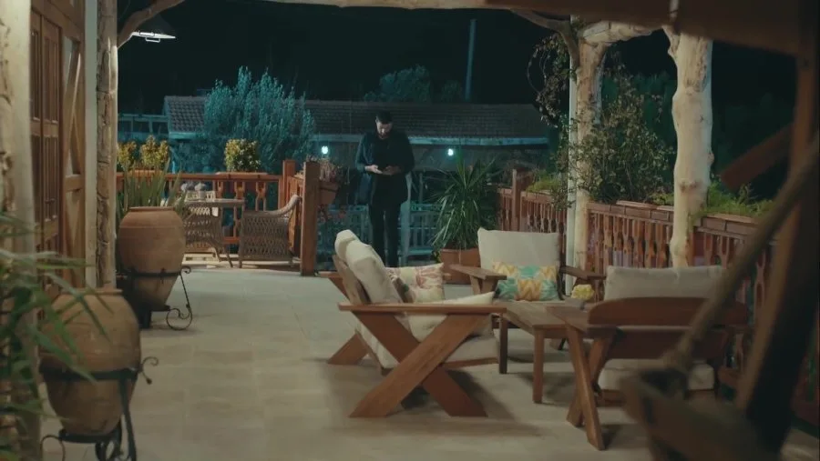 Frame 15