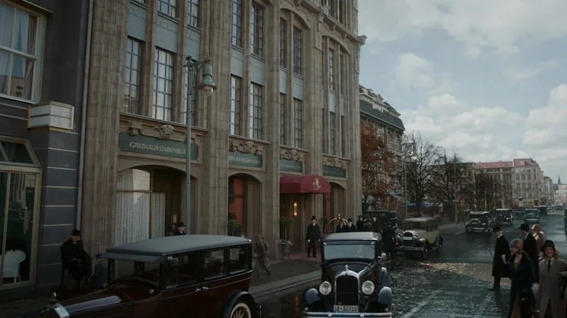 Frame 6