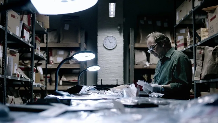 Frame 9